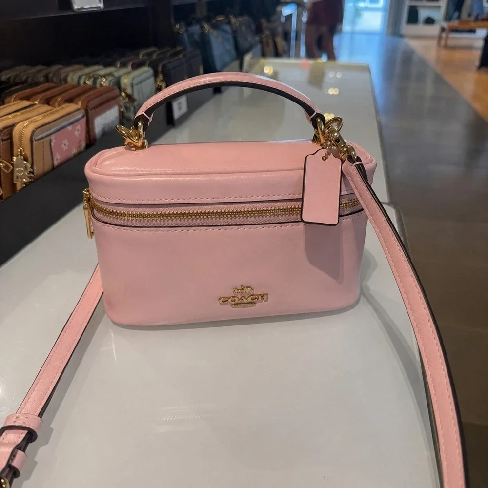 B5-014 Coach Rainer Crossbody Bag 18 In Leather/Gold/Soft Pink CEO24 NWT
